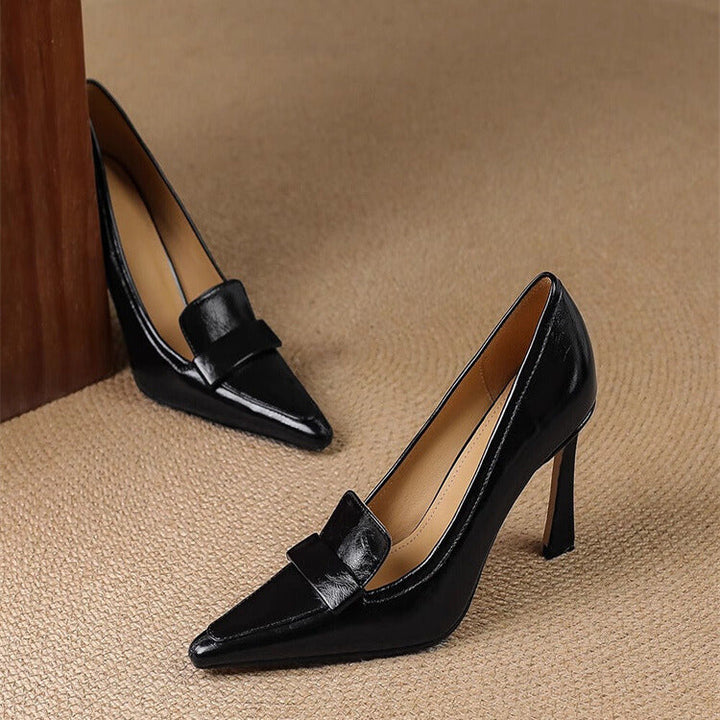 Leah Patent Pumps