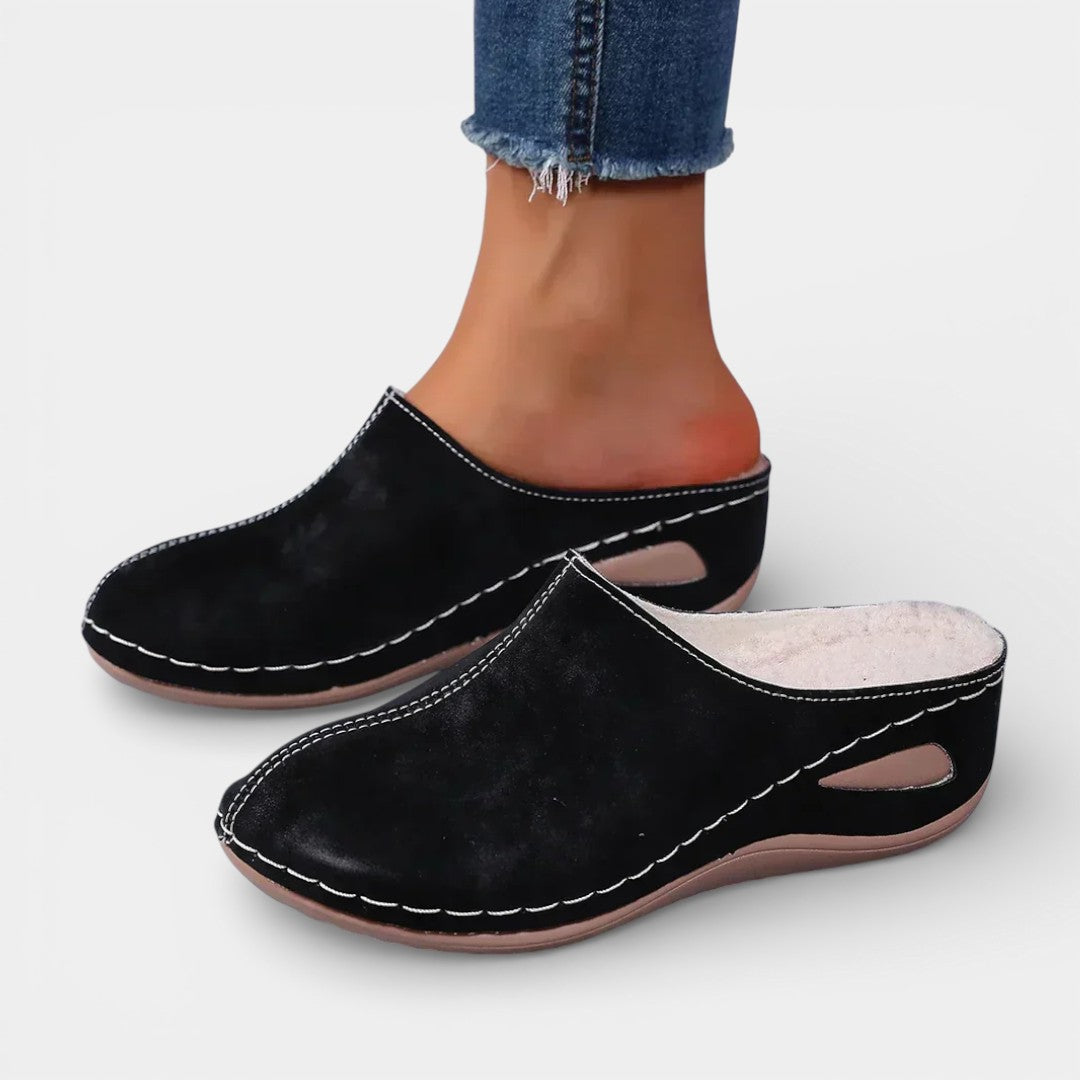 NOOR | Slippers