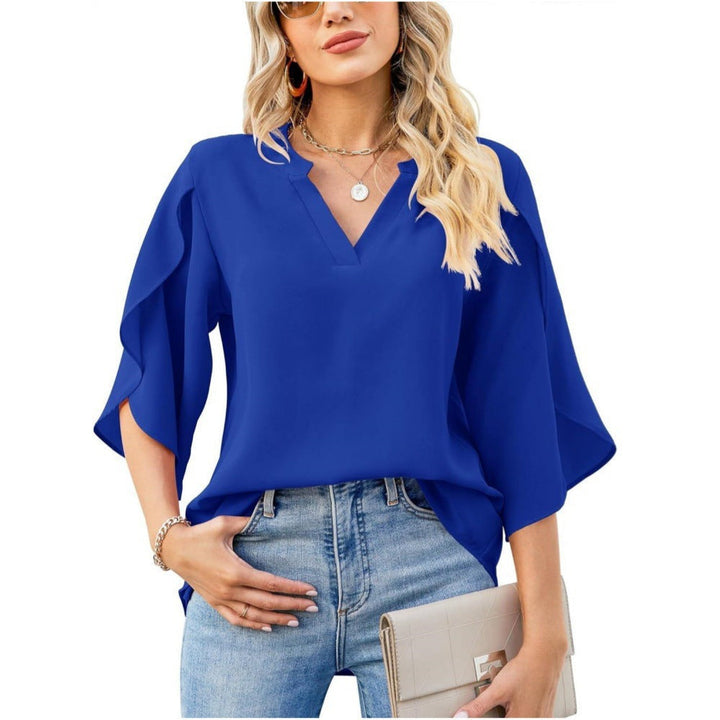 Leni | Women's Relaxed Elegant V-Neck Top