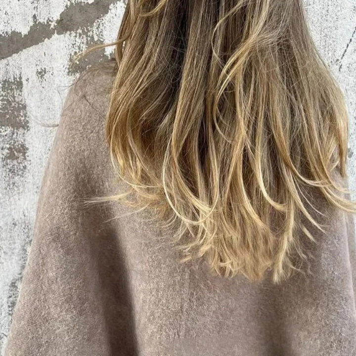 Debbie - Coat with Round neck and Long Sleeves